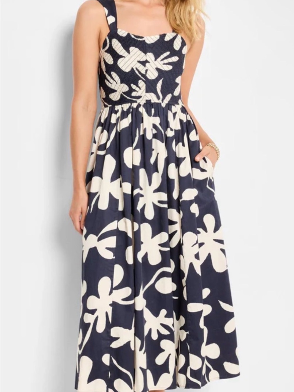 NIC+ZOE Navy and Cream Glowing Flower Sarah Dress